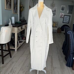 Women’s Long Sleeve Double-Breasted White Dress Coat